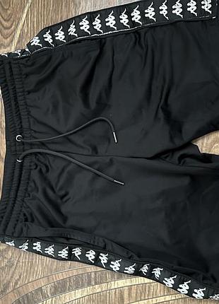 Kappa 222 banda black shorts (с лампасами)