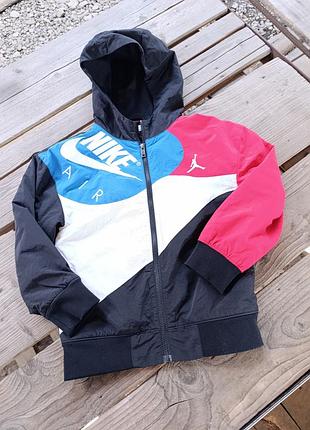 Ветровка фирменная nike air.