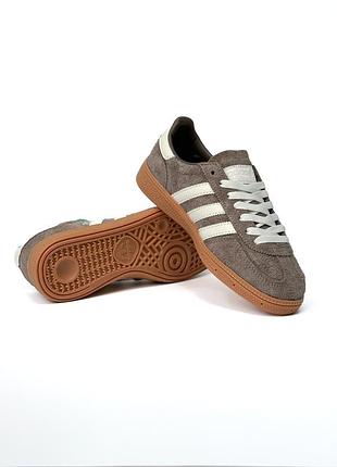 Adidas spezial