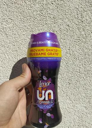 Ароматизатор для белья lenor unstoppables violet fresh 195 г – гранулы для стирки с ароматом фиалки