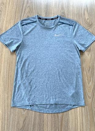Мужская спортивная футболка nike running