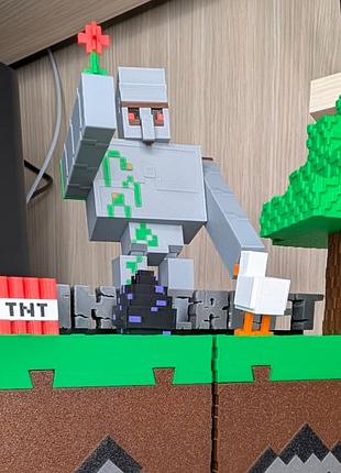 Стенд подставка minecraft майнкрафт для фигурок kinder joy 9