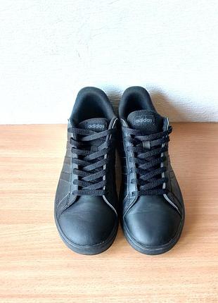Кросівки adidas 38,5 р.