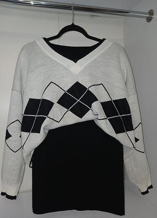 Стильный вязаный костюм в стиле zara 🤍🖤
(свитер + юбка),l-xl.