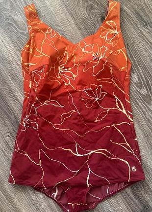 Яскравий суцільний коригугуючий купальник 2xl