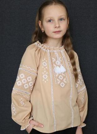 Вишиванка блуза для дівчинки марта беж, вишивка хрестиком. розміри 98-134