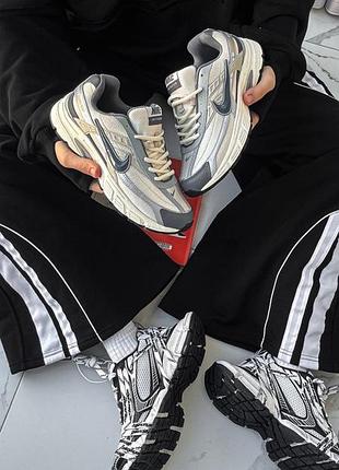 Nike initiator beige/grey 6