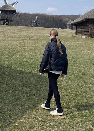 Лосини в рубчик з розрізами