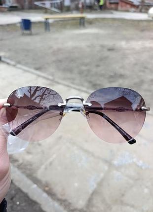 Брендовые солнцезащитные очки chrome hearts