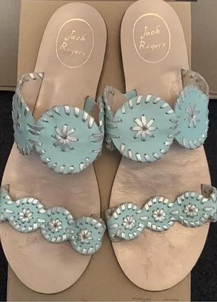 Мʼятні шкіряні шльопанці сандалі jack rogers з вишивкою