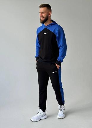 Спортивний костюм nike