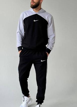 Спортивний костюм nike