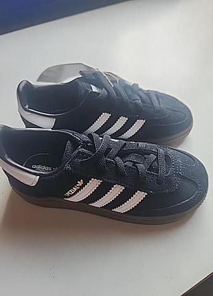 Adidas spezial черные замшевые 27р