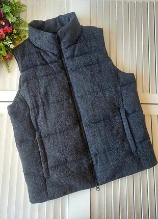 Жилетка стеганая пуховая шерсть темно серая от  uniqlo wool blend down vest