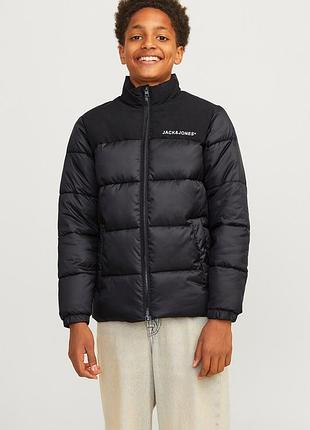 Демісезонна куртка jack&jones для хлопчика 12 років
