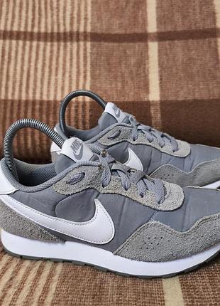 Детские кроссовки nike