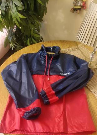 Фирменный дождевик-ветровка от adidas