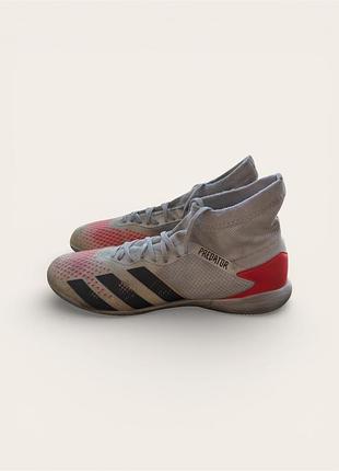 Футзалки adidas predator [42.5], grey/white/pink