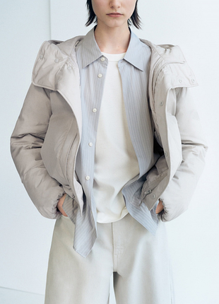 Продам демі куртку uniqlo (xl)