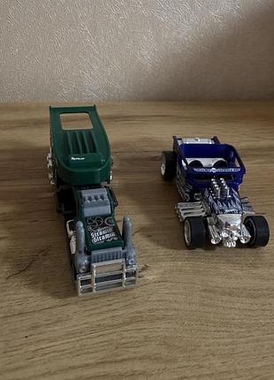 Набір металевих машинок hot wheels