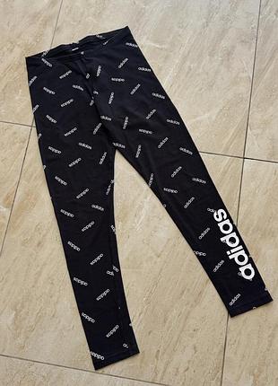 Спортивні лосіни adidas