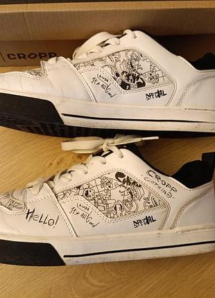Cropp graffiti 2