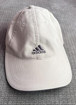 Бейсболка adidas