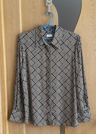 Продаю стильну жіночу сорочку