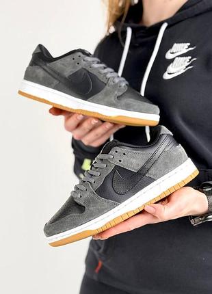 Женские кроссовки nike sb dunk low pro dark grey black