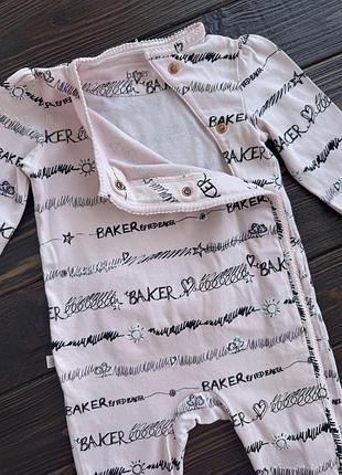 Чоловічок для дівчинки ted baker 5