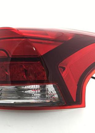 Ліхтар зовнішній mitsubishi outlander 2016-2022 в крило правий 8330b006