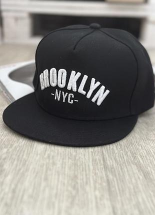 Кепка снепбек (snapback) brooklyn ny чорний з білим 56-61р (9068)
