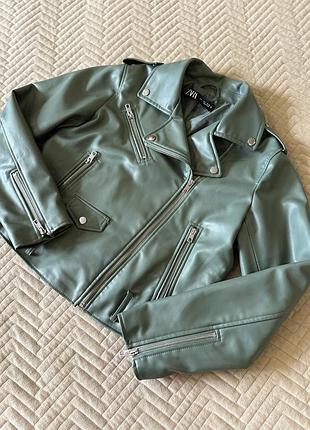 Куртка з еко шкіри zara