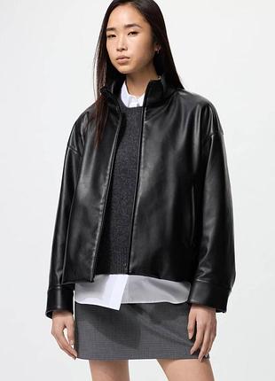 Куртка из экокожи uniqlo