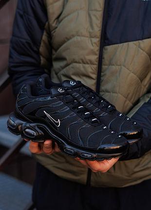 Nike air max plus tn black 2