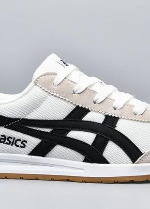 Кросівки asics