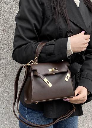 Сумка жіноча коричнева
