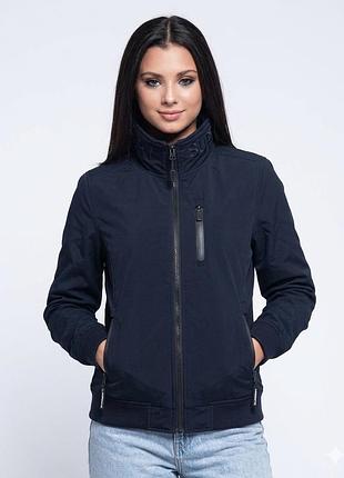 Superdry куртка темно синя жіноча в спортивному стилі на резинці з карманами брендова весна осінь демісезон