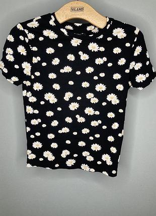🌼🖤 футболка bershka — чёрная с белым принтом в виде ромашек