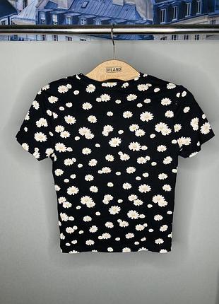 🌼🖤 футболка bershka — чёрная с белым принтом в виде ромашек 6