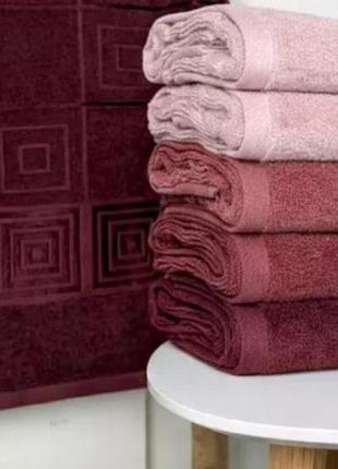 Рушники махрові лицьові і банні