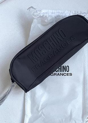 Оригінал. косметчка moschino