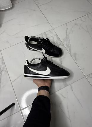 Nike cortez shoes black men’s