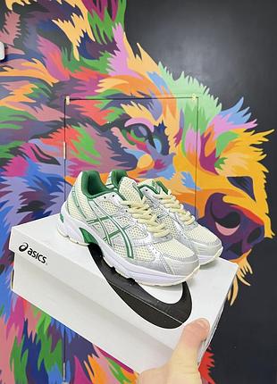 Жіночі кросівки asics зручні , гарний вибір на весну-літо