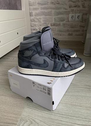 Кожаные кроссовки air jordan 1 mid se “distressed smoke grey”