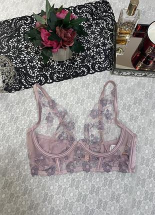 Шикарний бюстик hunkemoller noir