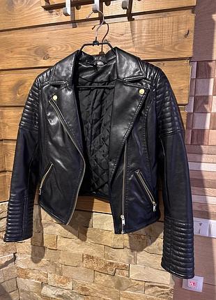 Курточка- косуха divided h&m