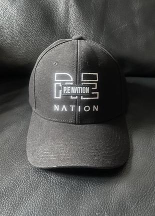 Кепка p.e nation