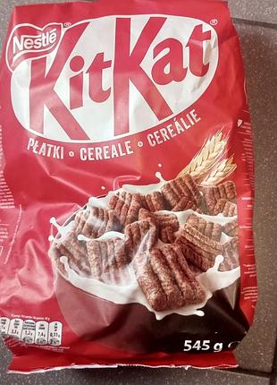 Сухой завтрак nestle kitkat