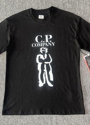 Футболка c.p. company чорного кольору, розміри m/l
